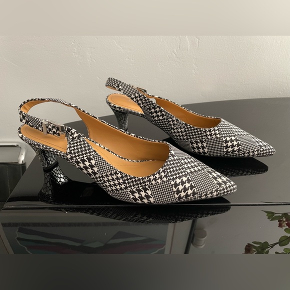 Brand New J. RENEE SLINGBACK MAYETTA PUMPS BLK & WHITE SZ 13 M - Picture 7 of 8